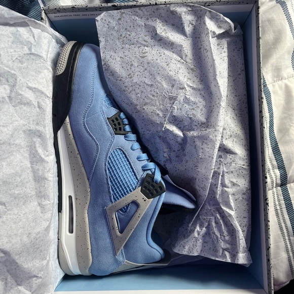 Jordan retro 4 university blue - Picture 10 of 11